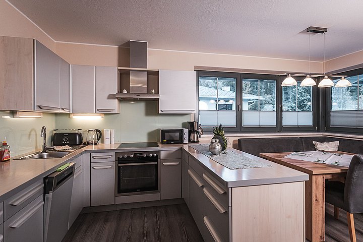 Balkon Apart THEO 89 m² für 1 - 4 Personen Balkon Apart THEO 89 m² für 1 - 4 Personen