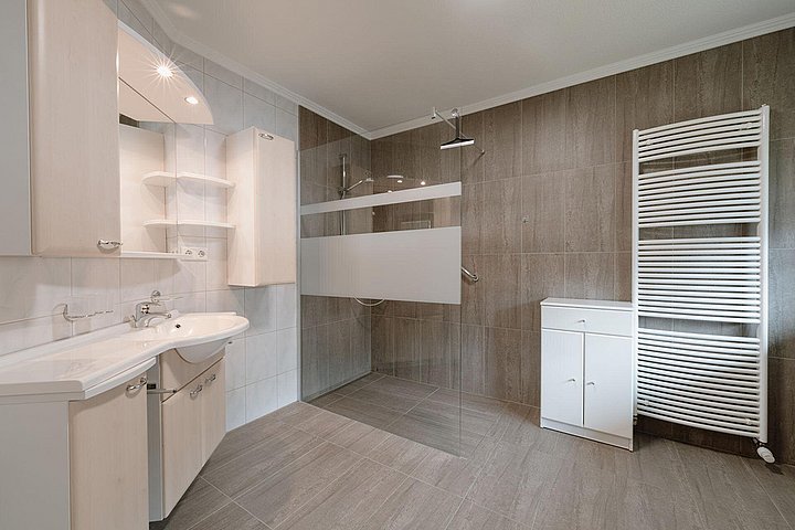 Balkon Apart THEO 89 m² für 1 - 4 Personen Balkon Apart THEO 89 m² für 1 - 4 Personen