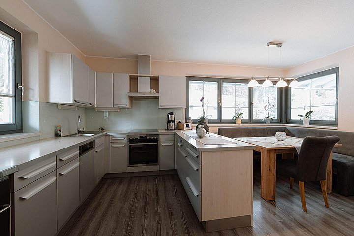 Balkon Apart THEO 89 m² für 1 - 4 Personen Balkon Apart THEO 89 m² für 1 - 4 Personen